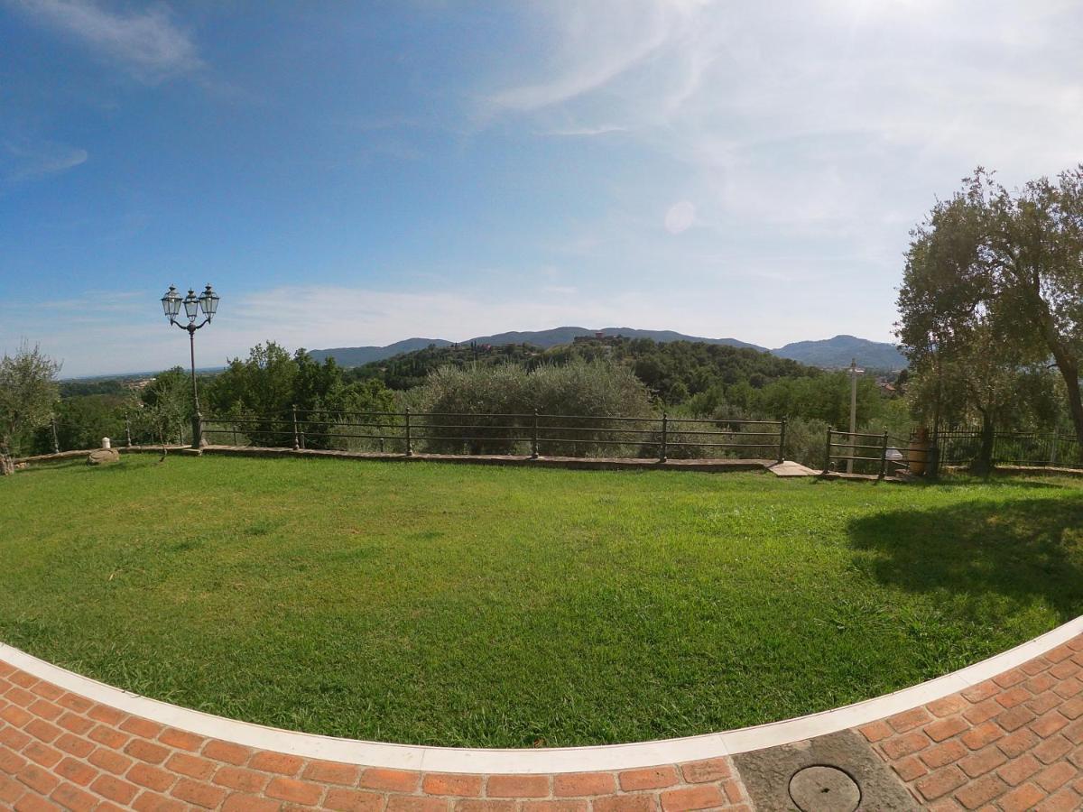 B&B Alla Fortezza Sarzana Esterno foto